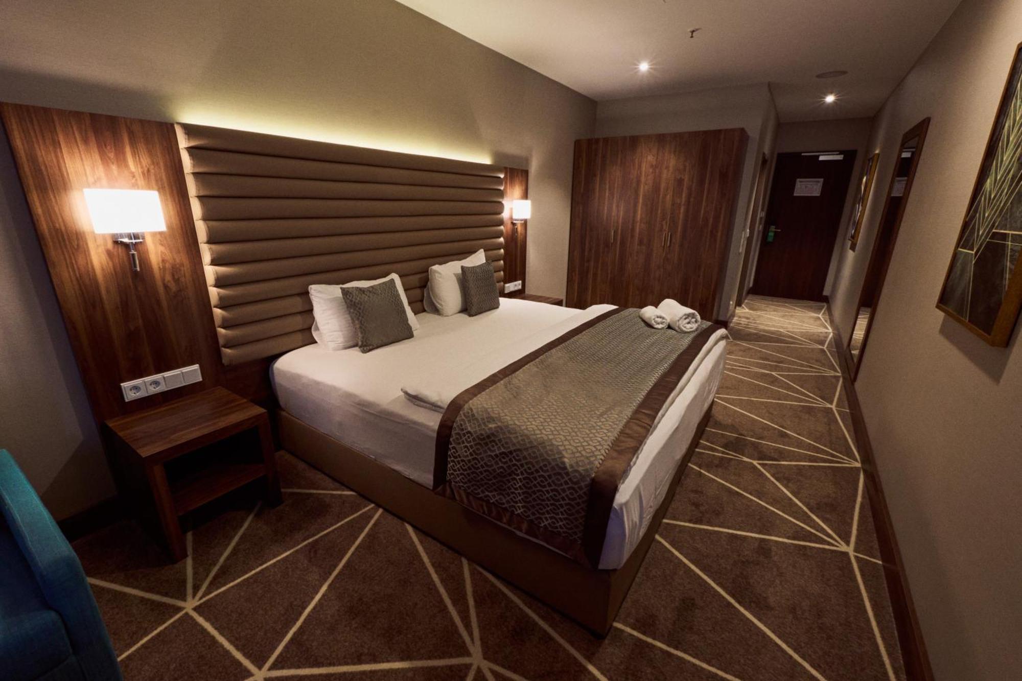 Hotel Puzzle Airport Frankfurt *